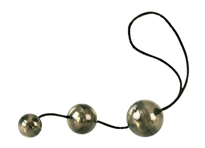 Bolas chinas Calexotics Graduated Orgasm Balls en color rosa. Diseño ergonómico con tres esferas de tamaño creciente para fortalecer el suelo pélvico.