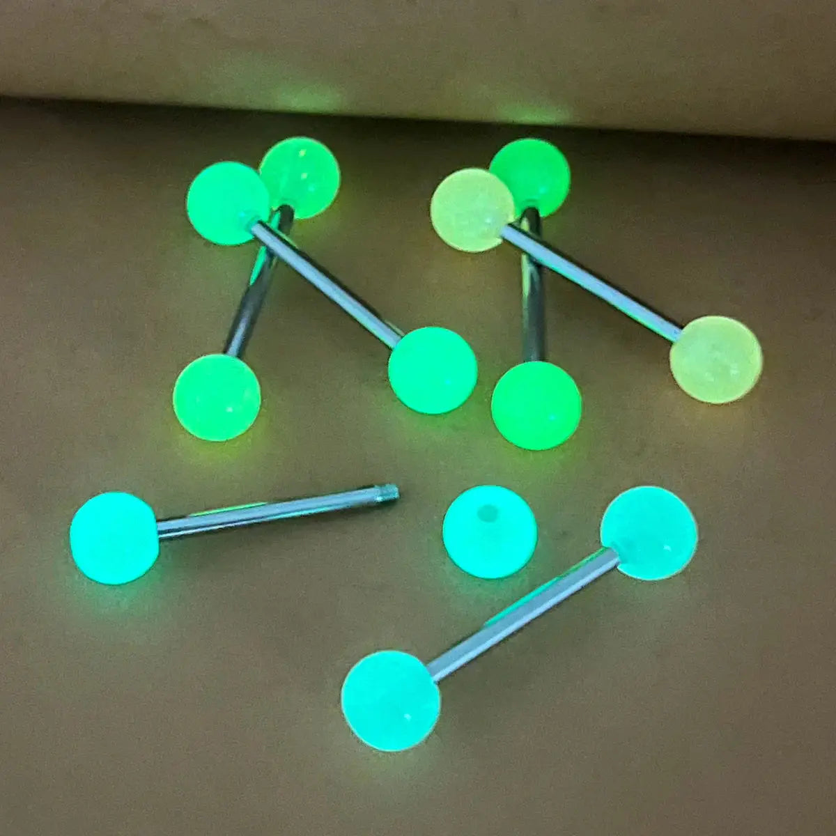 Piercings fosforecentes 6pcs de 14G - Shakti Energy