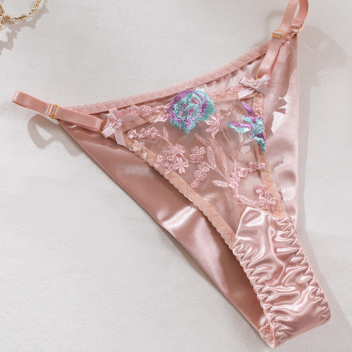 Conjunto de Lencería de Satén con Bordado - Set de 4 Piezas para Mujer